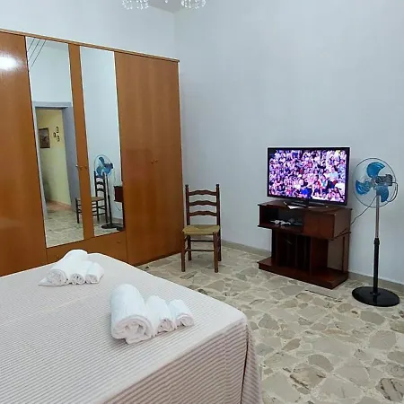 Casa Indipendente * Floridia